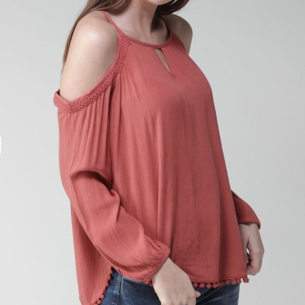 3/$15 Aeropostale Cold Shoulder Blouse Long Sleeve Blouse